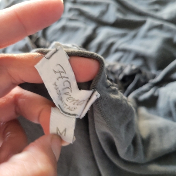 H Trend Silk Animal Print Top Grey Medium - Picture 7 of 10